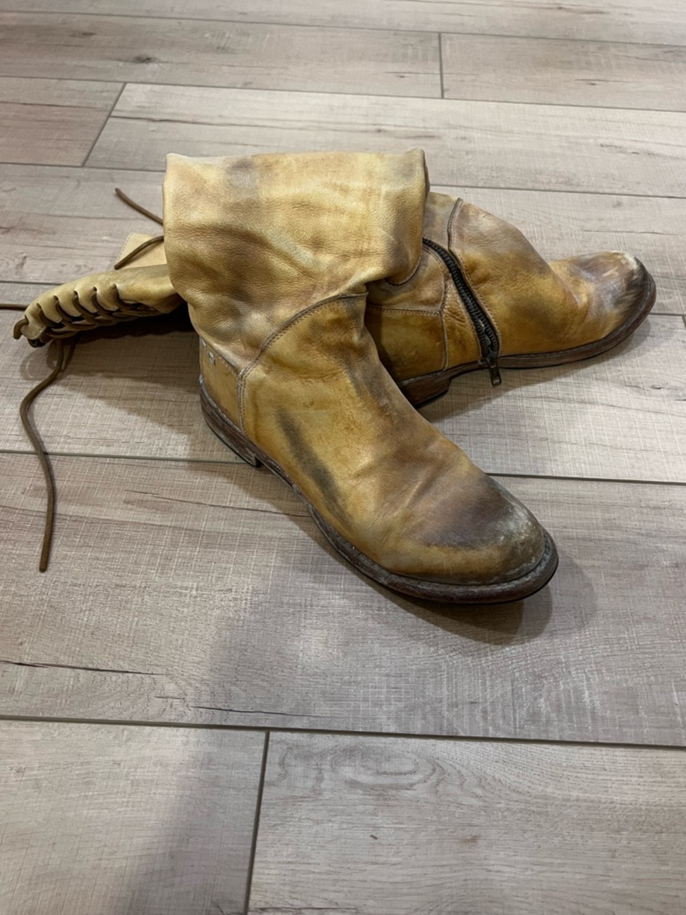Bed Stu Lace-Up Women's Leather Boots